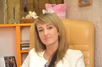 Sarah T.